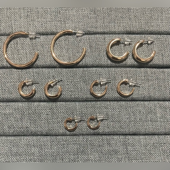 Gold Hoops Earrings BUNDLE - Picture 4 of 4